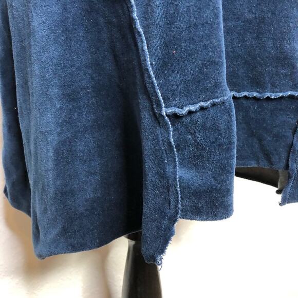 Cut loose navy blue velvet velour tunic top size Medium - Picture 4 of 14